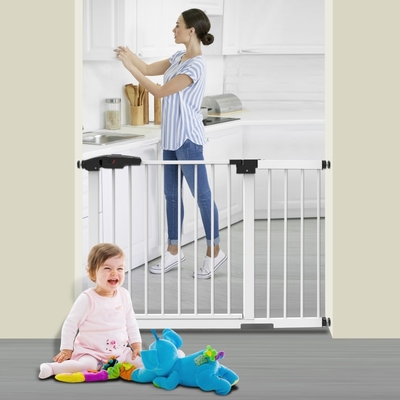 Gerbang Keselamatan Bayi yang Dapat Disesuaikan Tutup Otomatis Gerbang Keselamatan Bayi Triple Protection Baby Pet Gate