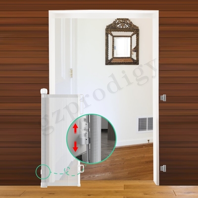 71 Inch Dog Mesh Retractable Baby Gate untuk pintu tangga