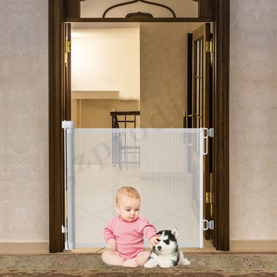 71 Inch Dog Mesh Retractable Baby Gate untuk pintu tangga